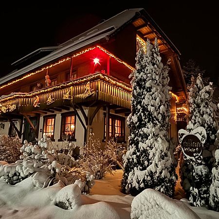 Hollhouse - Bed & Breakfast ฮินเทอร์ซาร์เทน ภายนอก รูปภาพ
