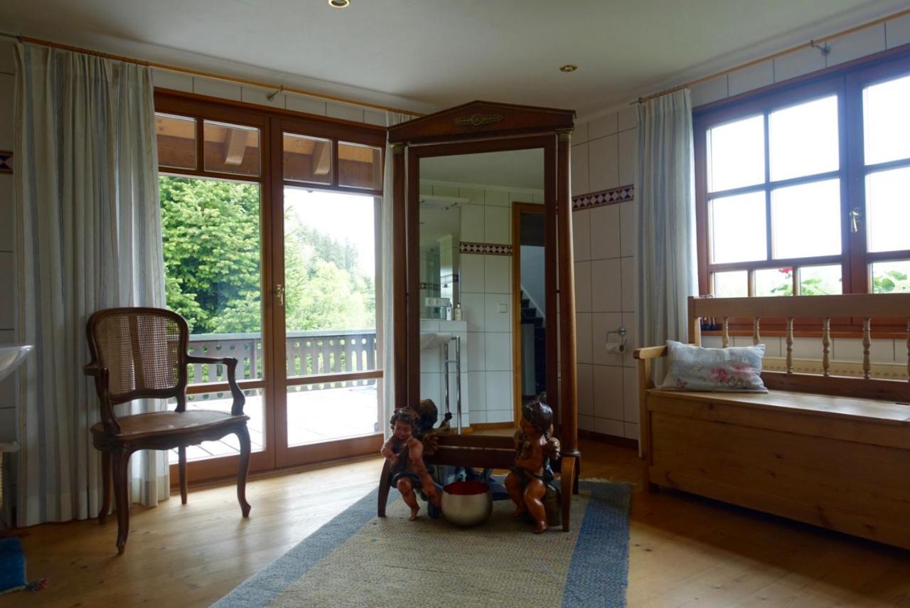 Hollhouse - Bed & Breakfast ฮินเทอร์ซาร์เทน ภายนอก รูปภาพ