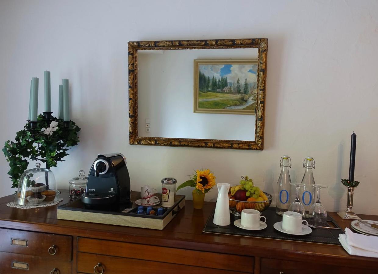 Hollhouse - Bed & Breakfast ฮินเทอร์ซาร์เทน ภายนอก รูปภาพ