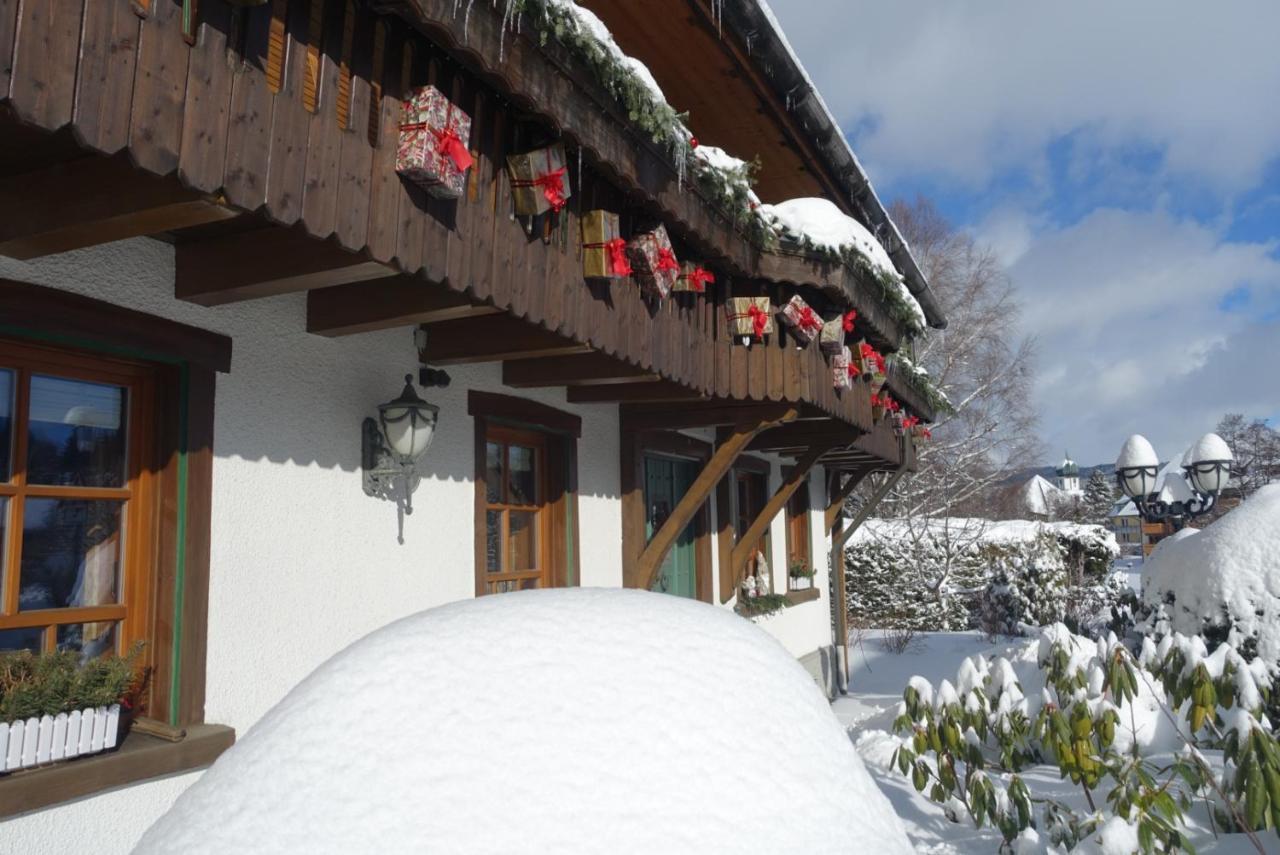 Hollhouse - Bed & Breakfast ฮินเทอร์ซาร์เทน ภายนอก รูปภาพ