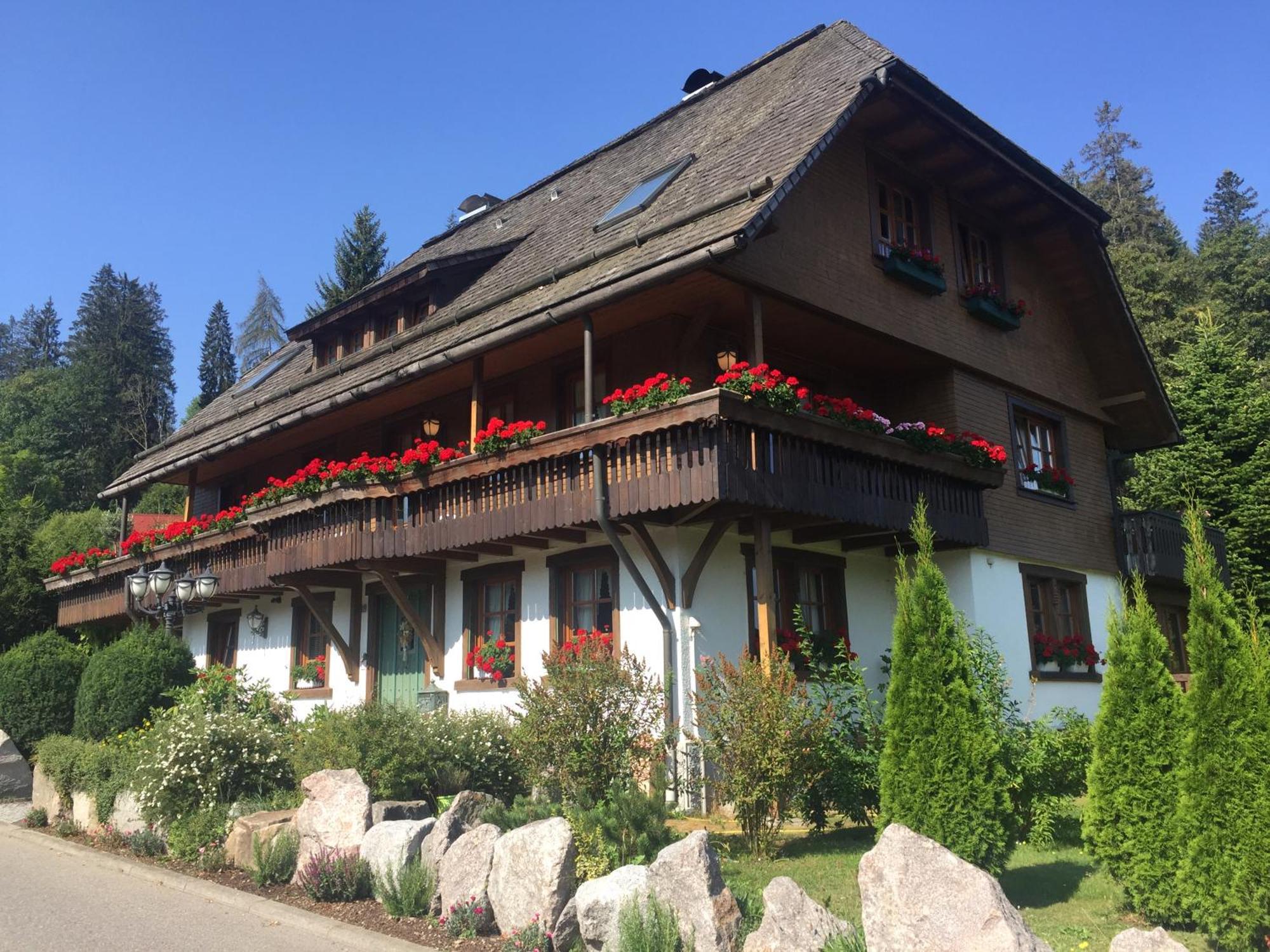 Hollhouse - Bed & Breakfast ฮินเทอร์ซาร์เทน ภายนอก รูปภาพ