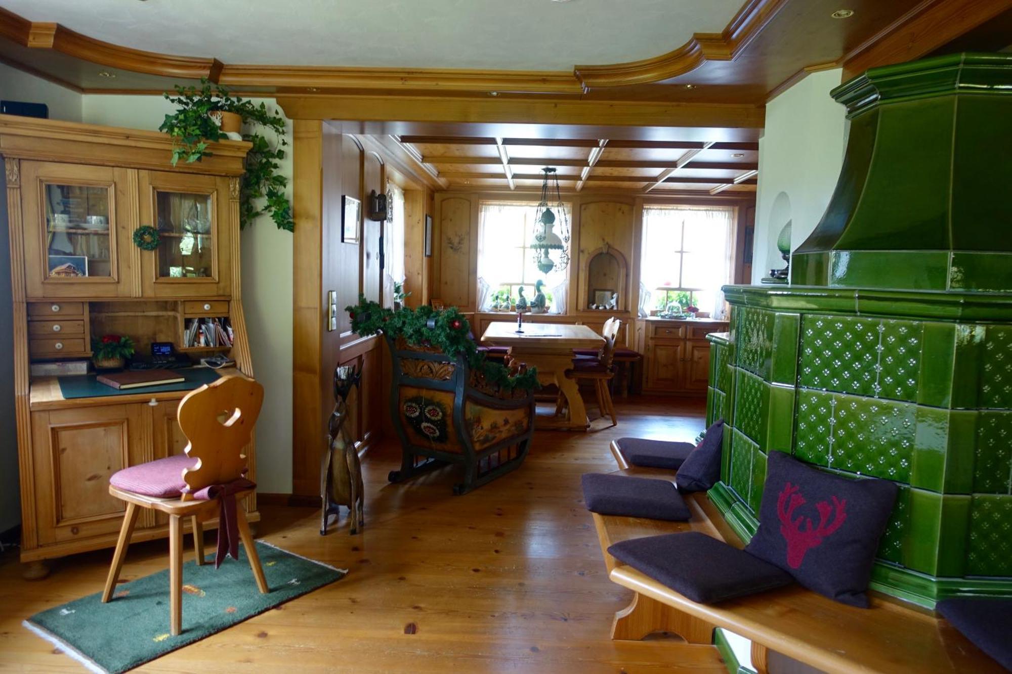 Hollhouse - Bed & Breakfast ฮินเทอร์ซาร์เทน ภายนอก รูปภาพ