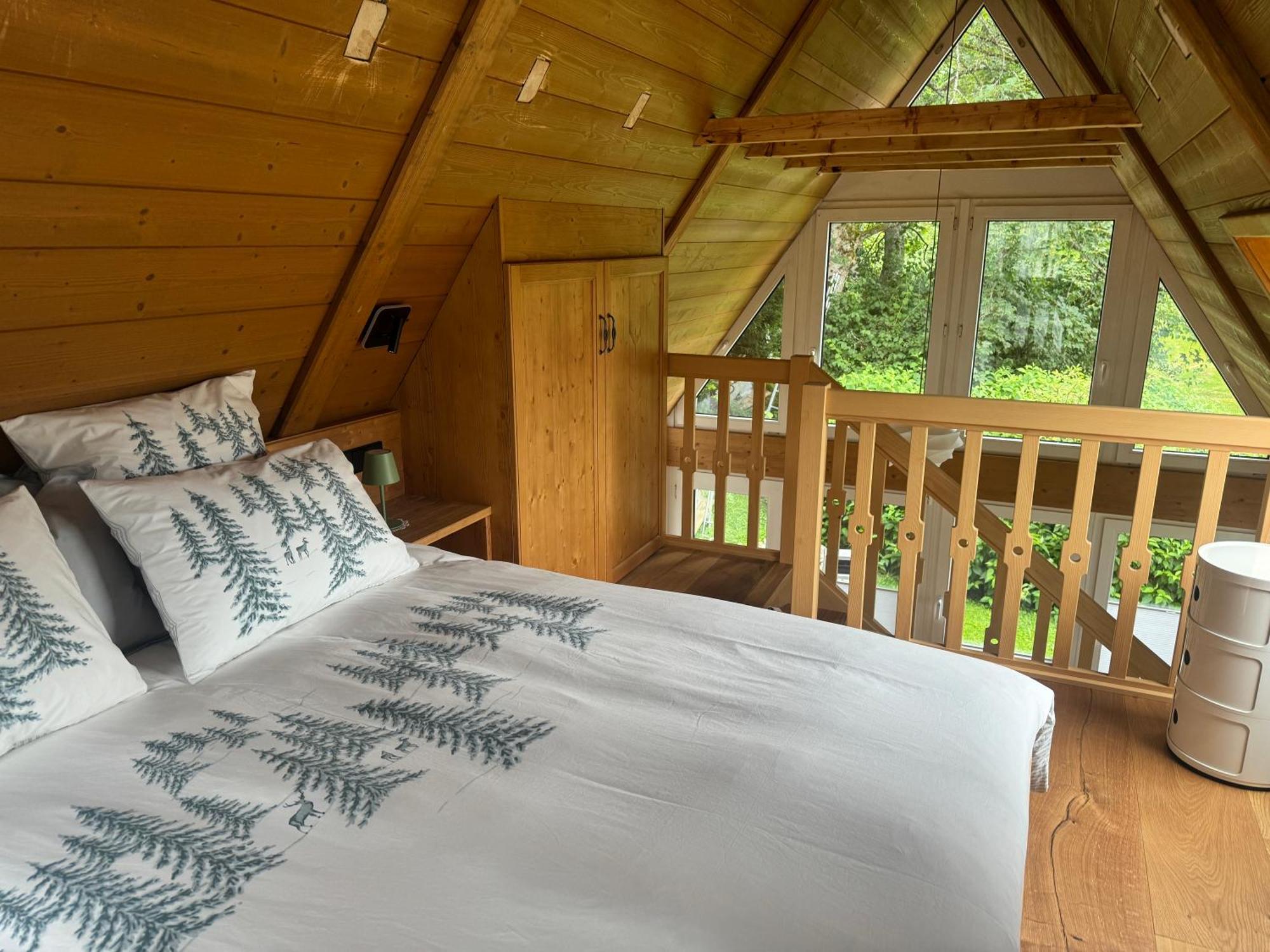 Hollhouse - Bed & Breakfast ฮินเทอร์ซาร์เทน ภายนอก รูปภาพ