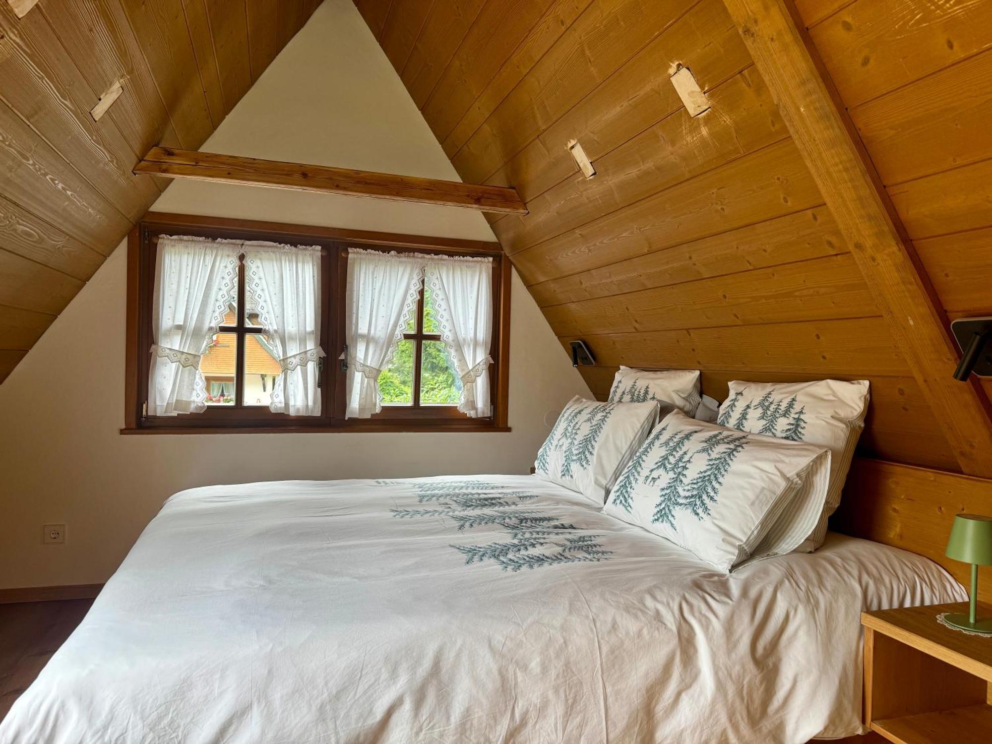 Hollhouse - Bed & Breakfast ฮินเทอร์ซาร์เทน ภายนอก รูปภาพ